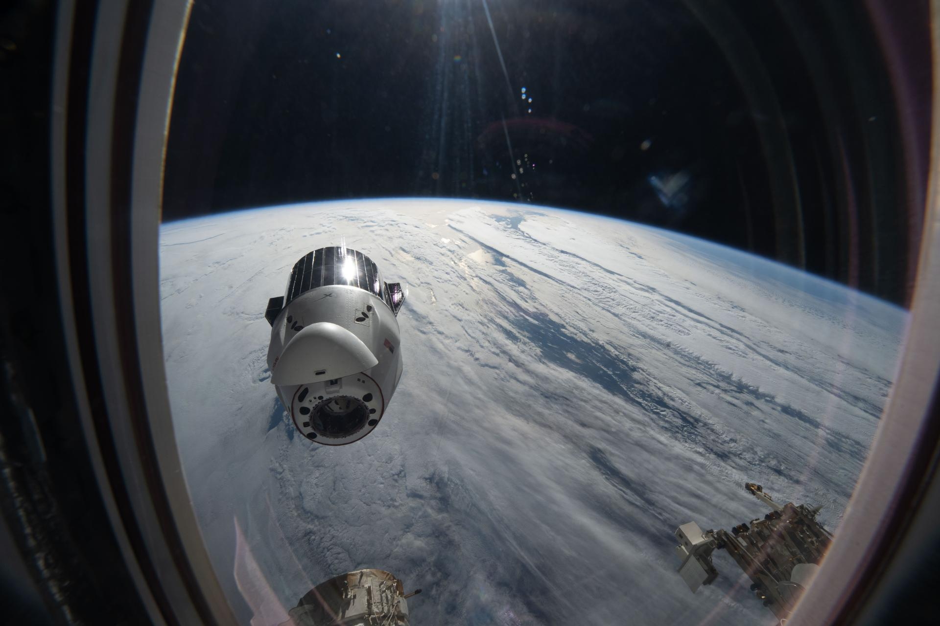 太空站用AR做体检，NASA航天员用AI超声扫静脉