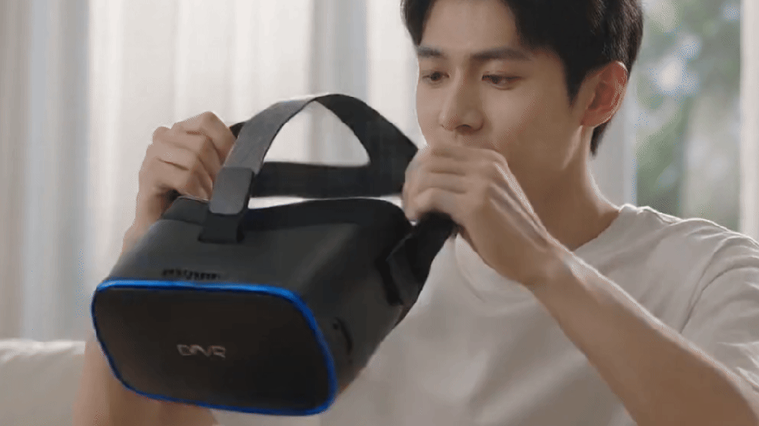 VR电影迈入常态化运营,终端设备成产业落地关键